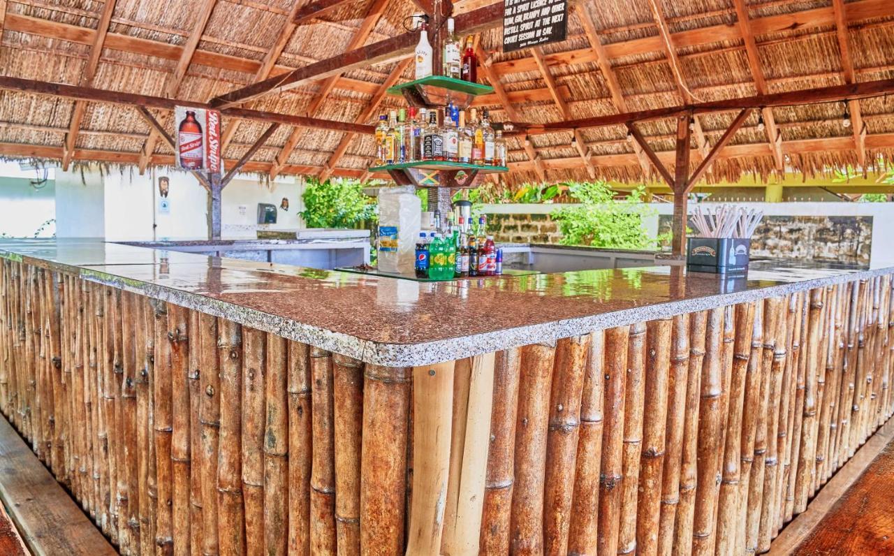 Yellow Bird Sea Negril Exterior foto