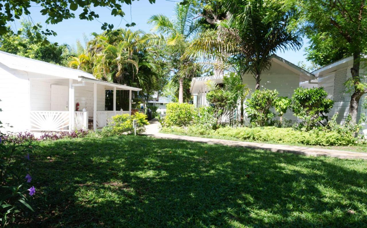 Yellow Bird Sea Negril Exterior foto
