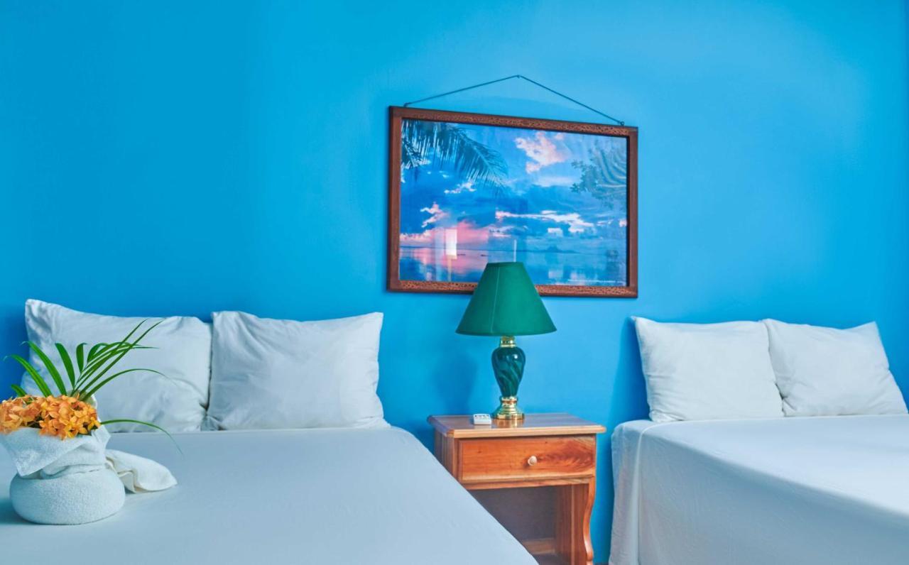 Yellow Bird Sea Negril Exterior foto